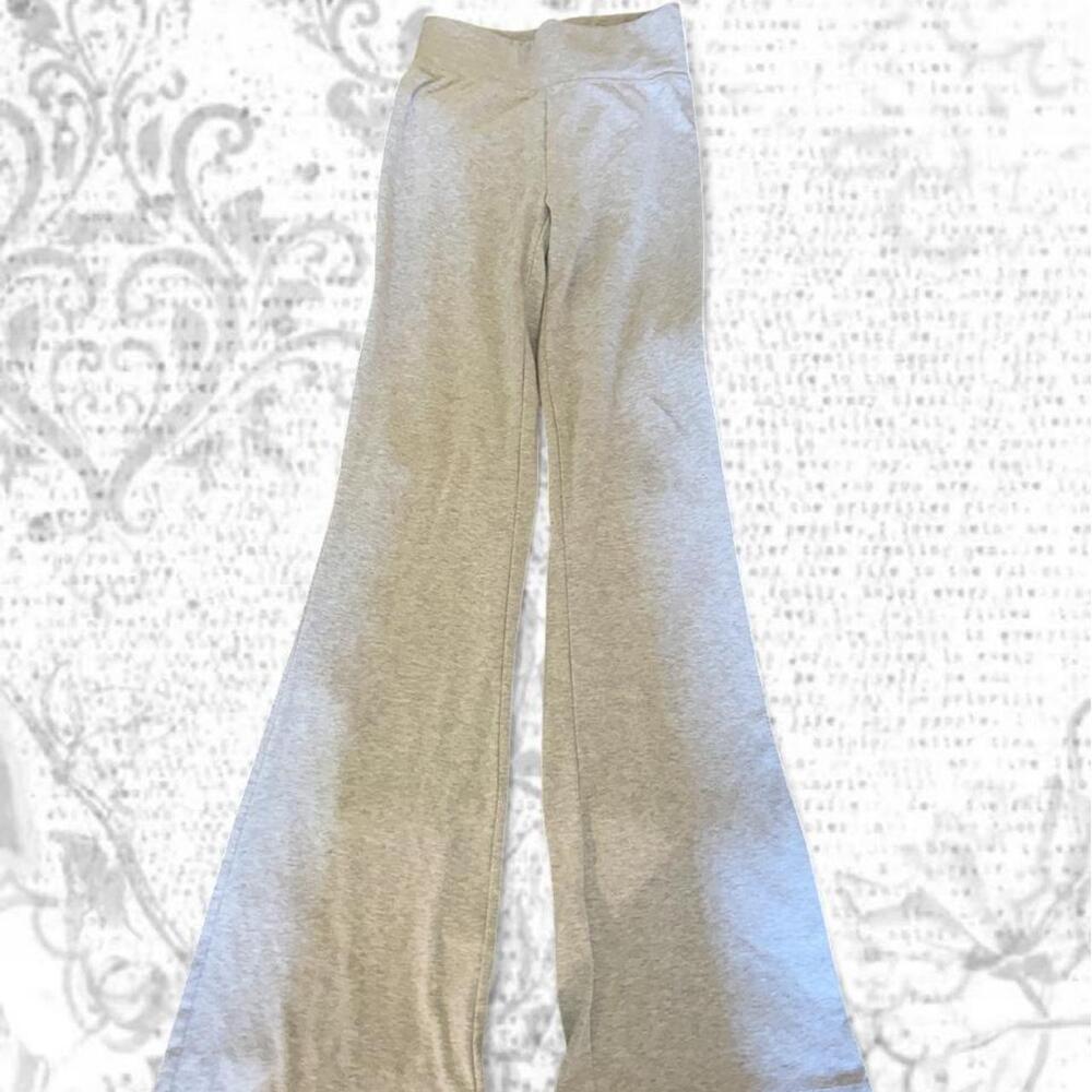grey flared leggings